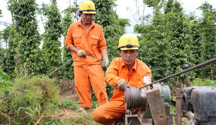 tren dinh a xing long gio