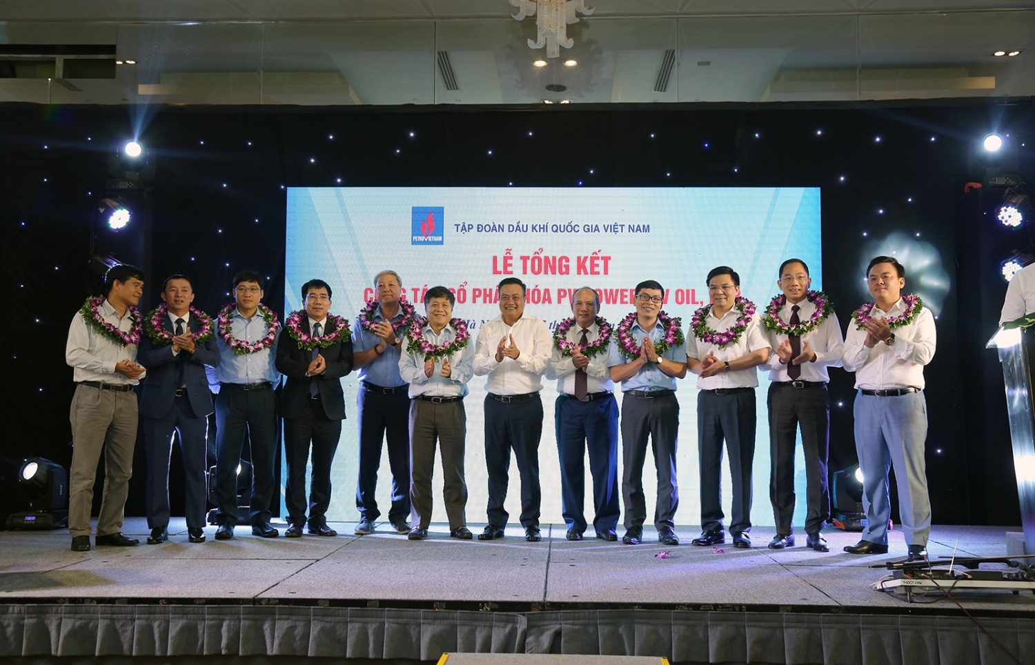 co phan hoa pv power bsr va pvoil thu ve cho nha nuoc 7450 ty dong