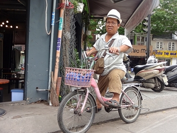 chong toi lun nhung ai cung phai nguoc nhin