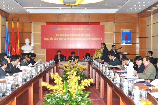Kéo thả ảnh vào nội dung biên tập