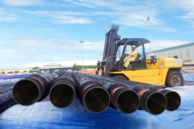Kéo thả ảnh vào nội dung biên tập