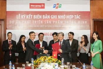 sap co thiet bi dien dieu khien bang giong noi made in vietnam