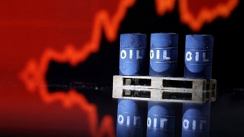 Mức giá áp trần cho dầu Nga bao nhiêu là hợp lý?