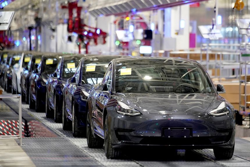 Tesla thu hồi khoảng 80.000 ô tô tại Trung Quốc