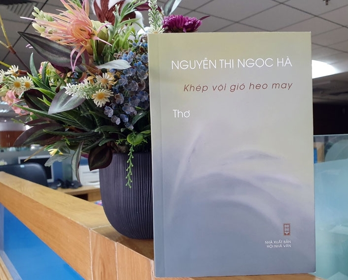 Mềm mại sâu lắng một giọng thơ
