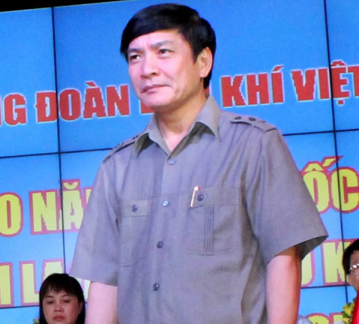 trong luc kho khan nay phai giu vung nhiet huyet nguoi dau khi