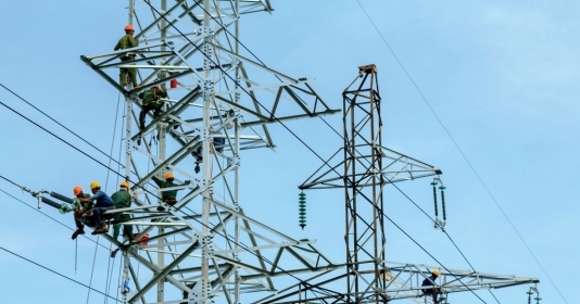 Đấu nối từ nhà máy điện lên lưới truyền tải điện quốc gia của EVN: Chia sẻ của người trong cuộc