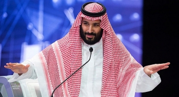 hoang tu arab saudi cao buoc iran tan cong tau cho dau o bien oman