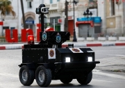 muc so thi robot tuan tra o tunisia