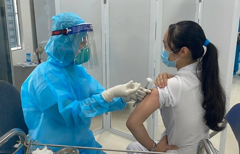 Bộ Y tế: Đẩy nhanh tiến độ tiêm vắc-xin phòng Covid-19