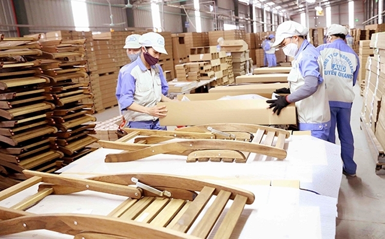 Sản phẩm tủ gỗ Việt Nam bị đề nghị điều tra chống lẩn tránh thuế phòng vệ thương mại