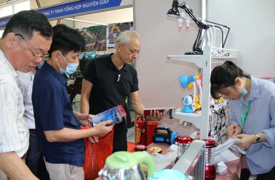 Hơn 300 doanh nghiệp trưng bày sản phẩm tại Vietnam Expo 2021