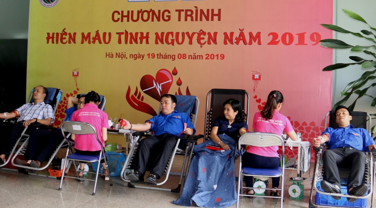 tuoi tre 3 don vi dau khi to chuc chuong trinh hien mau tinh nguyen 2019