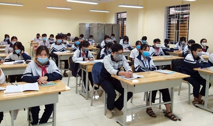 Hơn 27.000 học sinh lớp 9 thuộc 10 huyện ngoại thành Hà Nội đi học trực tiếp