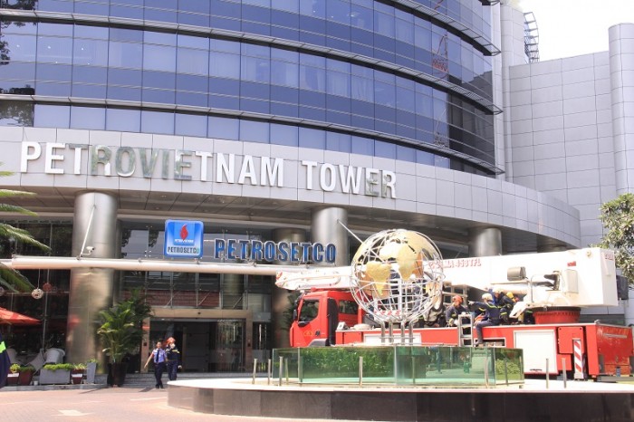 chum anh dien tap pccc tai petrovietnam tower