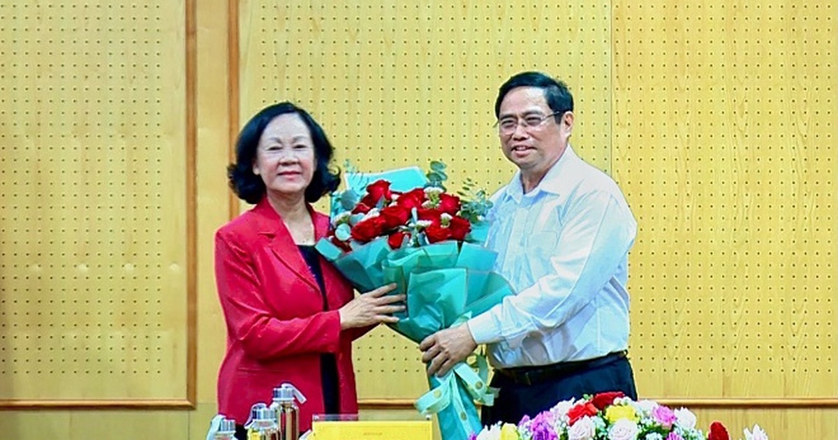 Thủ tướng vui mừng khi lần đầu tiên có nữ Trưởng Ban Tổ chức Trung ương