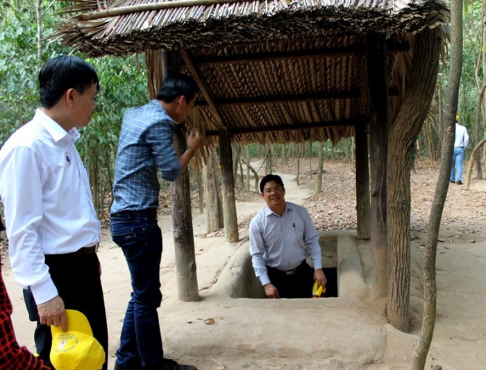 chum anh hanh trinh ve nguon vung dat thep cu chi