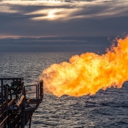 Big Oil rời bỏ hydrocarbon có phải vì mục tiêu khí hậu?